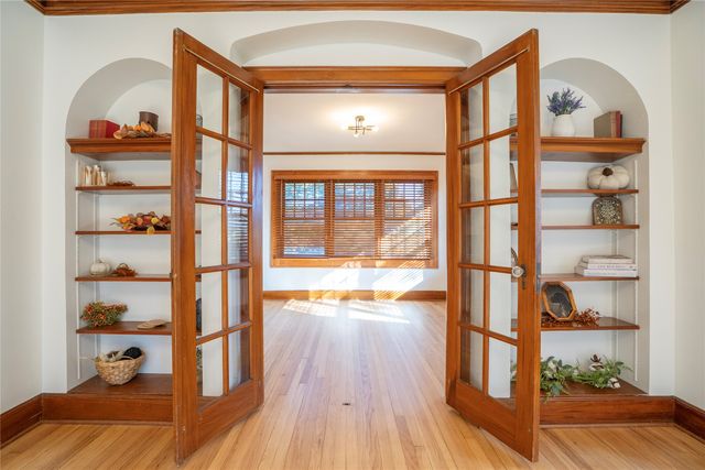 2214 Highway F48 Highway W, Newton, IA 50208