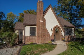 2214 Highway F48 Highway W, Newton, IA 50208