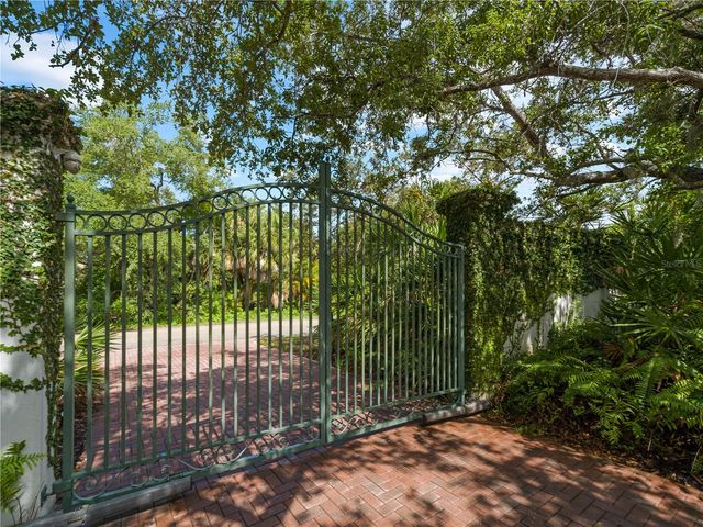 1981 BAYSHORE DRIVE, Englewood, FL 34223