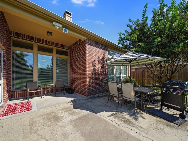 2898 Woodland Glen Lane, Conroe, TX 77385