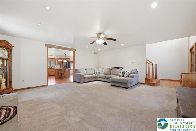 120 Benfield Road, Longswamp Twp, PA 18062