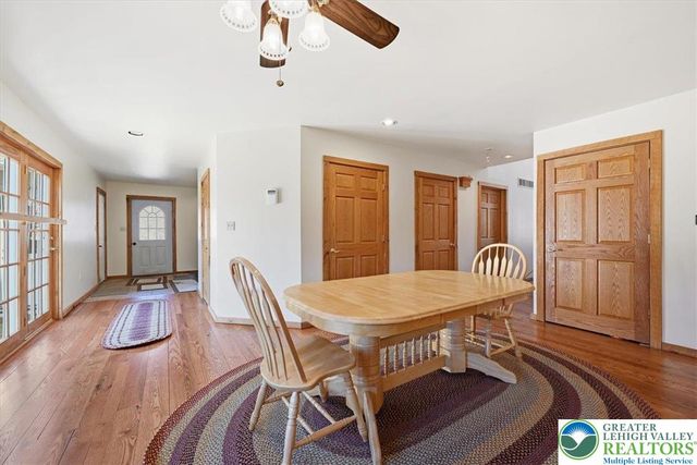 120 Benfield Road, Longswamp Twp, PA 18062