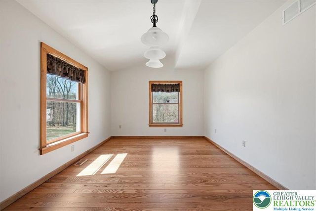 120 Benfield Road, Longswamp Twp, PA 18062