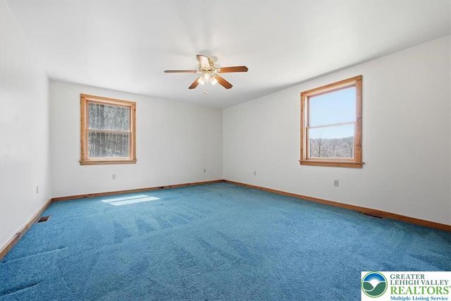 120 Benfield Road, Longswamp Twp, PA 18062