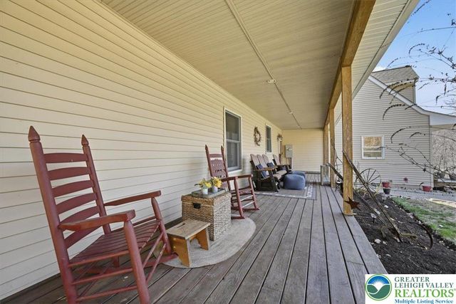 120 Benfield Road, Longswamp Twp, PA 18062