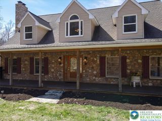 120 Benfield Road, Longswamp Twp, PA 18062