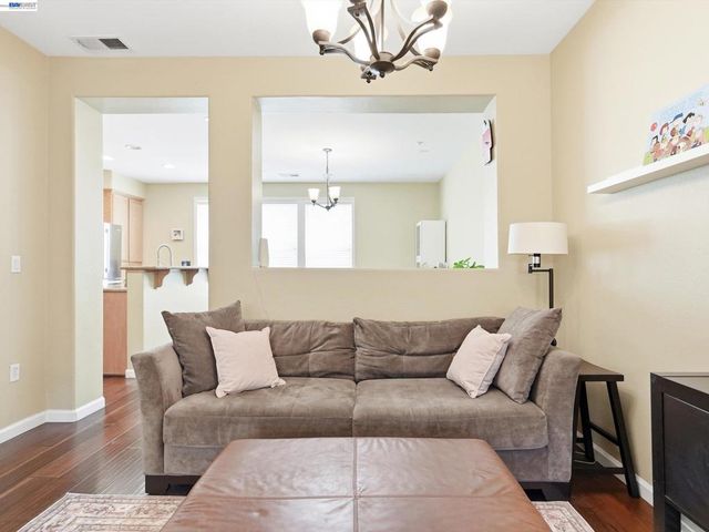 3760 Central Pkwy, Dublin, CA 94568