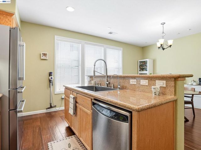 3760 Central Pkwy, Dublin, CA 94568
