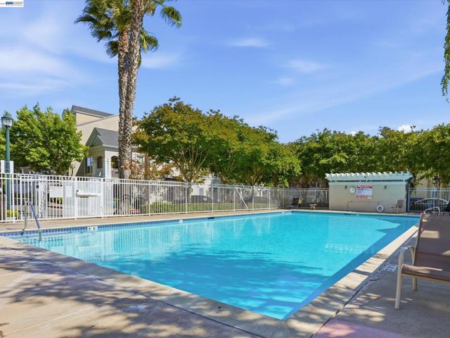 3760 Central Pkwy, Dublin, CA 94568
