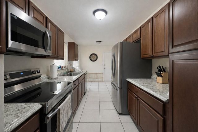 7203 Pine Manor Drive, Lake Worth, FL 33467