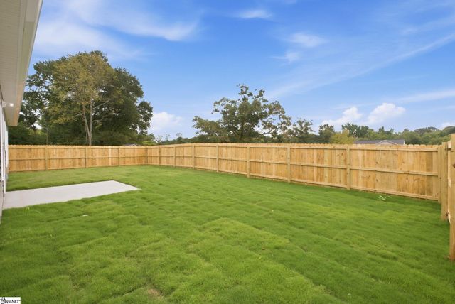 102 9th Street, Greenville, SC 29611