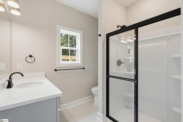 102 9th Street, Greenville, SC 29611