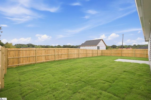 102 9th Street, Greenville, SC 29611