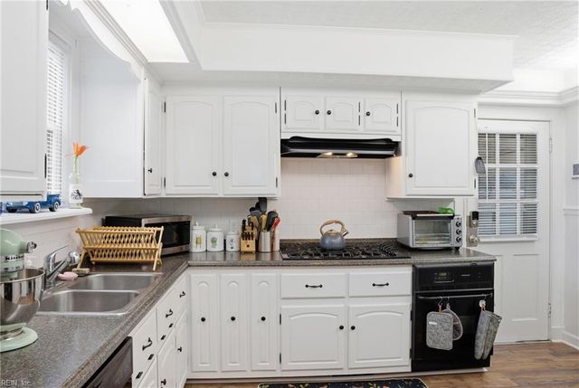 4405 Wake Forest RD, Portsmouth, VA 23703