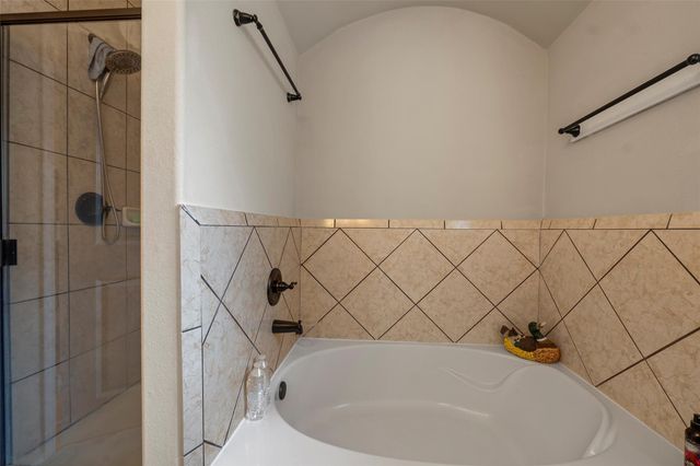 2031 Beacon Chase Court, Spring, TX 77373