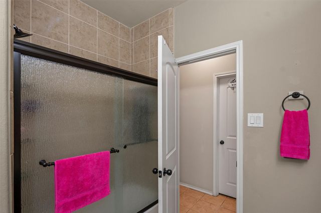 2031 Beacon Chase Court, Spring, TX 77373