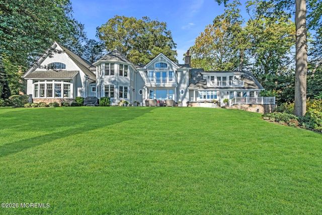 942 Navesink River Road, Middletown, NJ 07760