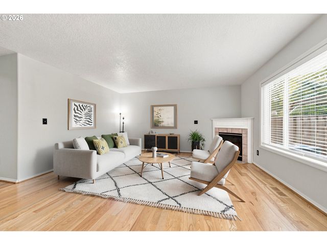 15231 Nw SWEETGALE Ln, Portland, OR 97229