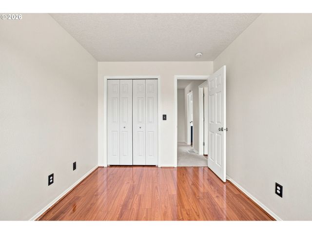 15231 Nw SWEETGALE Ln, Portland, OR 97229