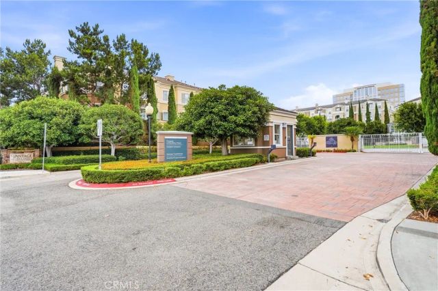 3407 S Main L, Santa Ana, CA 92707
