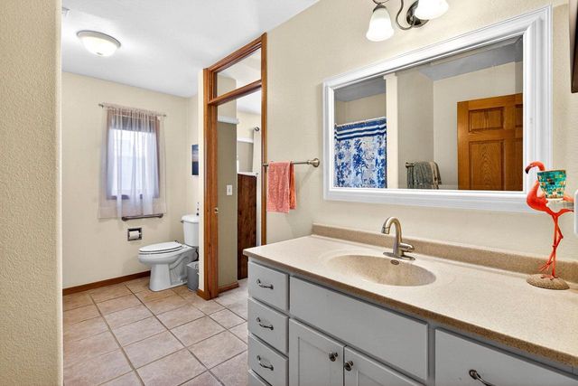 426 WOODEN SHOE CIRCLE, Kaukauna, WI 54130