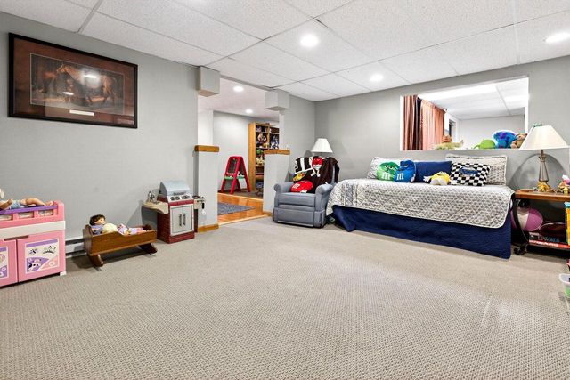 426 WOODEN SHOE CIRCLE, Kaukauna, WI 54130