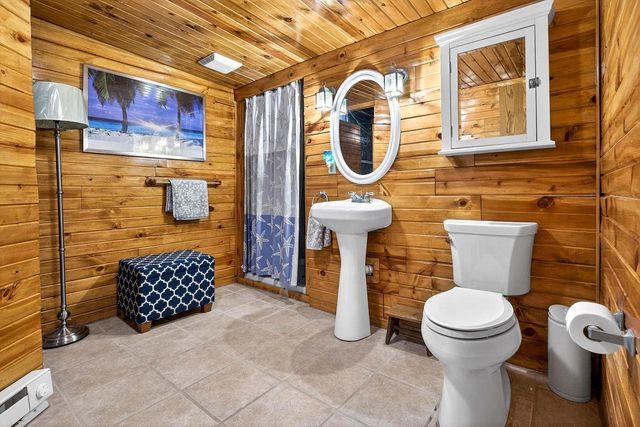 426 WOODEN SHOE CIRCLE, Kaukauna, WI 54130