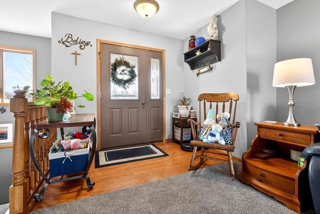 426 WOODEN SHOE CIRCLE, Kaukauna, WI 54130