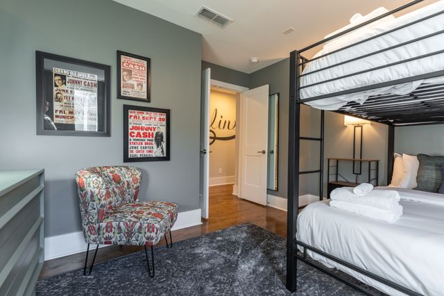 20B Fern Ave, Nashville, TN 37207