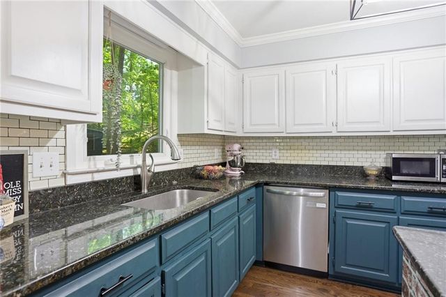 4314 Edgewater Drive NW, Kennesaw, GA 30144