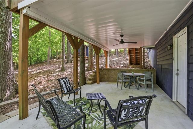 4314 Edgewater Drive NW, Kennesaw, GA 30144