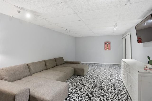 4314 Edgewater Drive NW, Kennesaw, GA 30144