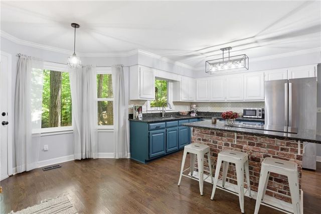 4314 Edgewater Drive NW, Kennesaw, GA 30144