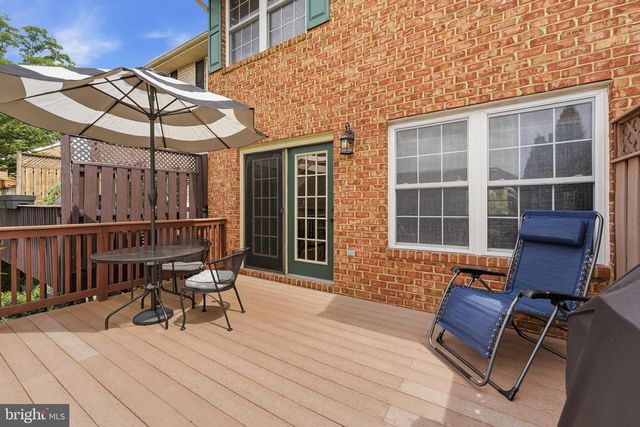 1257 LINDSAY LN, Hagerstown, MD 21742