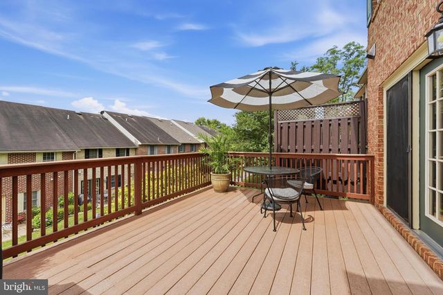 1257 LINDSAY LN, Hagerstown, MD 21742