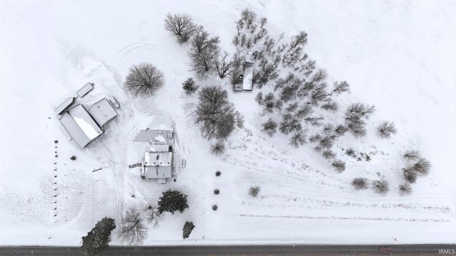 22108 State Road 37 Road, Harlan, IN 46743