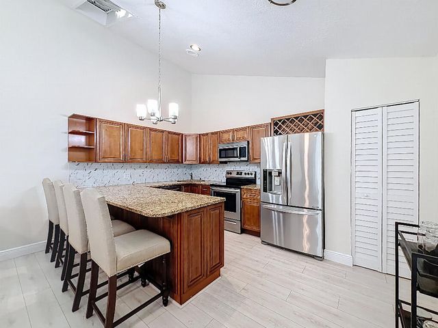 5713 Golden Eagle Circle, Palm Beach Gardens, FL 33418