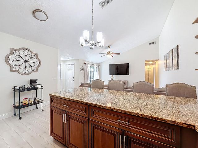 5713 Golden Eagle Circle, Palm Beach Gardens, FL 33418