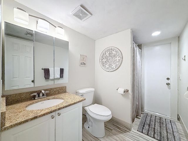 5713 Golden Eagle Circle, Palm Beach Gardens, FL 33418