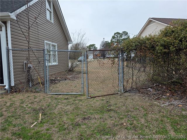 843 Whispering Pines Road, Fayetteville, NC 28311