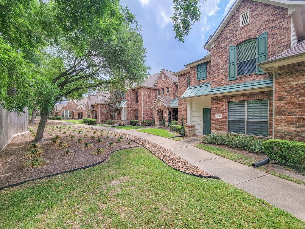 17918 Skyline Arbor Terrace Terrace, Houston, TX 77094