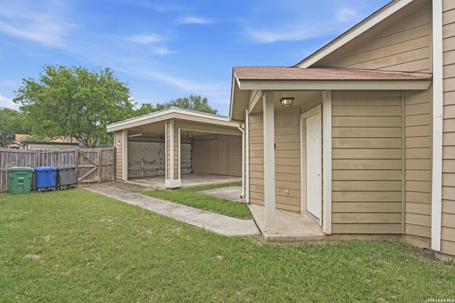 11739 SPRING CLUB, San Antonio, TX 78249