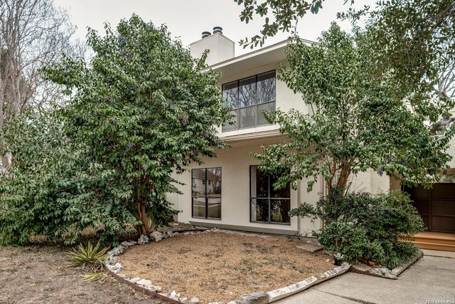 203 Montclair, San Antonio, TX 78209