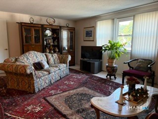 21 East Gate Lane 21, Hamden, CT 06514