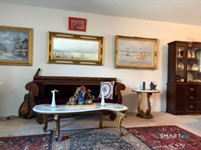 21 East Gate Lane 21, Hamden, CT 06514