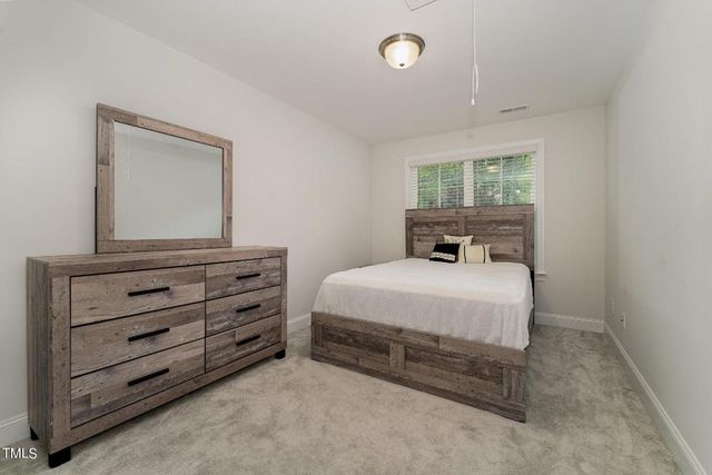 1121 Talisker Way, Burlington, NC 27215