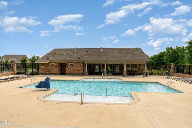 1121 Talisker Way, Burlington, NC 27215