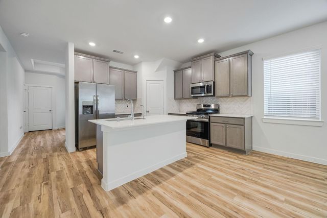 21647 Alberta Forest Circle, Magnolia, TX 77355