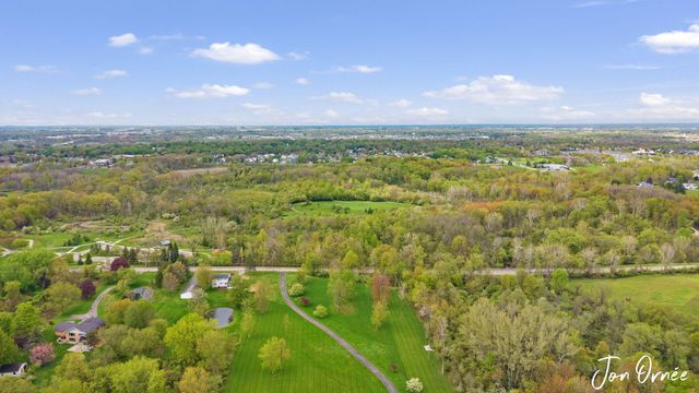 697 Morningside Drive, Holland City, MI 49423