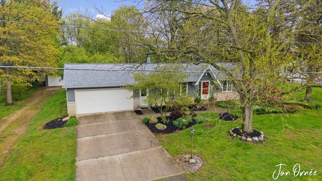 697 Morningside Drive, Holland City, MI 49423